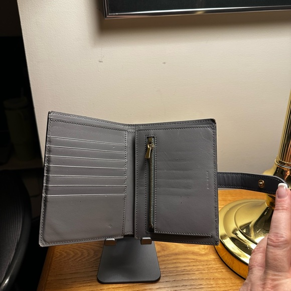 Celine Gray Vintage Leather Wallet. EUC. - Picture 7 of 7